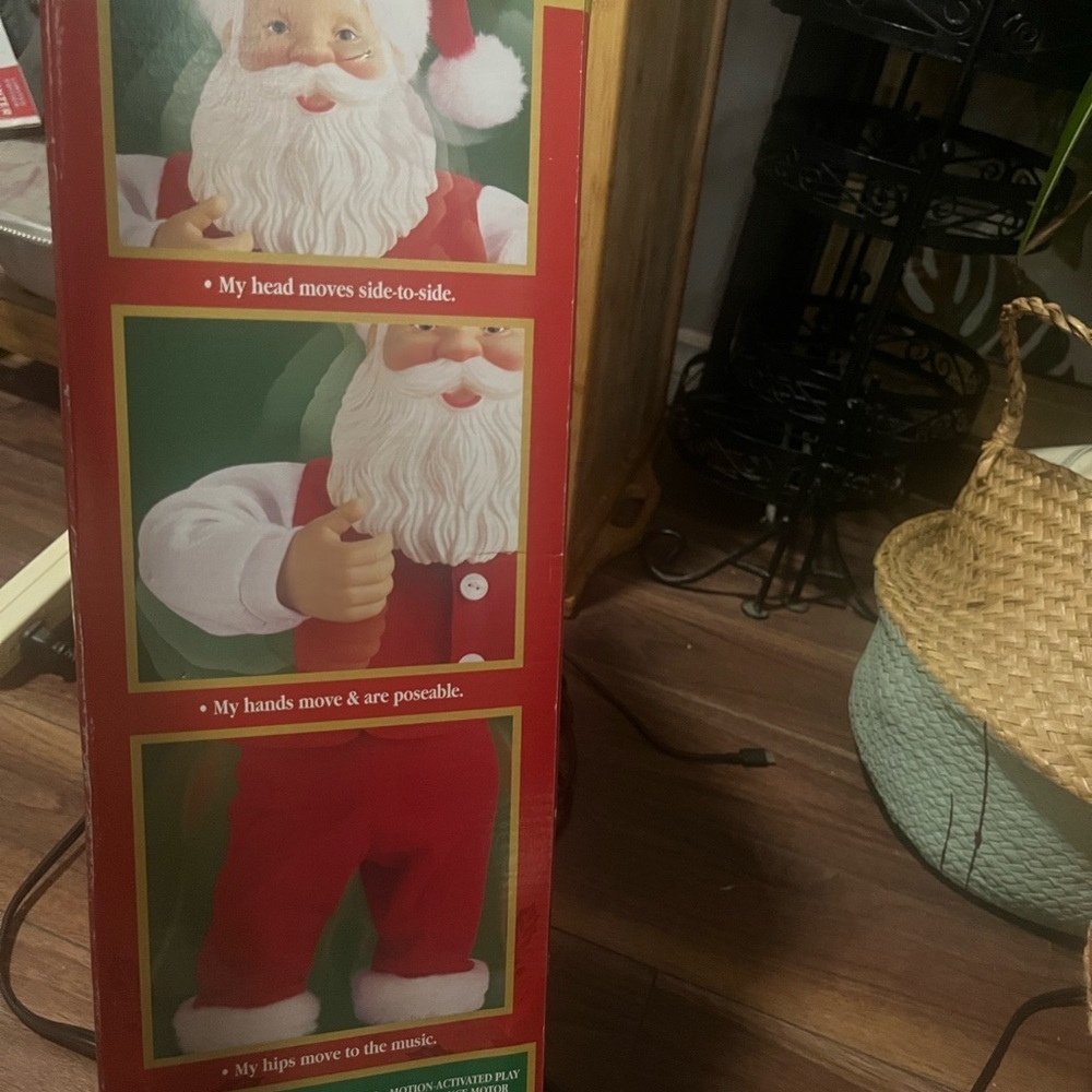 Vintage Rocking Santa all parts there and working see video - Picture 4 of 6